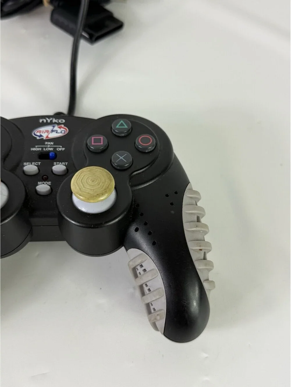 AS IS PLEASE READ NYKO AIR FLO XL PS2 & USB PC Controller Cooling Fan Built In